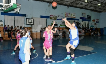 Imagen de la nota: Olavarría arrancó bien en el Provincial