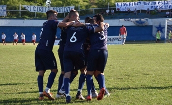 Imagen de la nota: Racing sacó ventaja en el partido de ida de los playoffs 