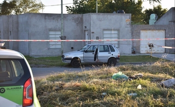 Imagen de la nota: Remisera baleada: pericias al auto y un allanamiento 