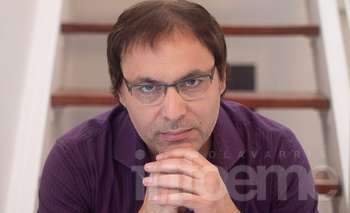 Imagen de la nota: Infoeme en un mano a mano con Gabriel Rolón