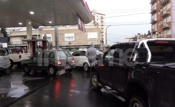 Imagen de la nota: La venta de combustibles cayó un 47,4% durante abril