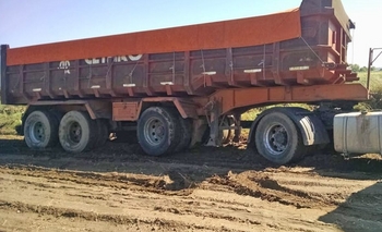 Pasaron por caminos rurales tras la lluvia y los infraccionaron  Imagen de la nota: Pasaron por caminos rurales tras la lluvia y los infraccionaron