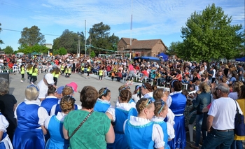 Imagen de la nota: Hinojo tuvo su gran fiesta “sobre rieles”