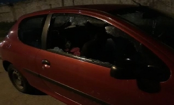 Imagen de la nota: Dañaron un auto cerca de la cancha de El Fortín