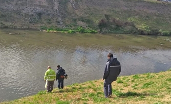 Imagen de la nota: Realizan tareas de saneamiento en el arroyo