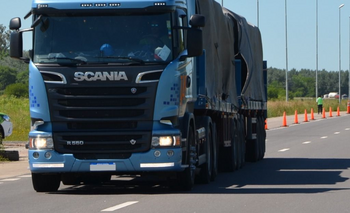 Imagen de la nota: Restricciones para el tránsito pesado en rutas bonaerenses