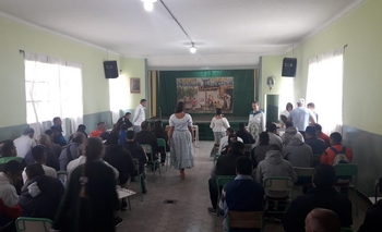 Festejaron el Día de la Tradición en escuelas cárcel de Sierra Chica Imagen de la nota: Festejaron el Día de la Tradición en escuelas cárcel de Sierra Chica