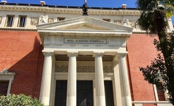 Imagen de la nota: La RAE retira “elle” de su observatorio