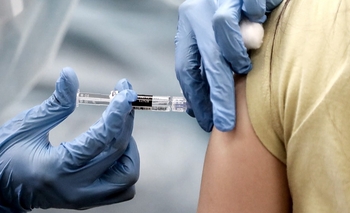 Cómo funcionará el comando que realizará la vacunación de los argentinos contra el coronavirus Imagen de la nota: Cómo funcionará el comando que realizará la vacunación de los argentinos contra el coronavirus
