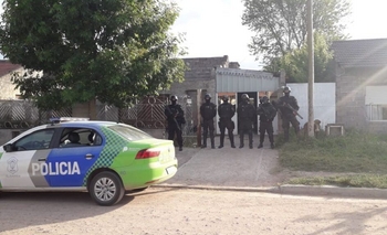 Imagen de la nota: Allanamientos en el barrio Lourdes tras peleas vecinales