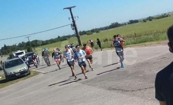 Imagen de la nota: Navarro ya inició el homenaje a tripulantes del submarino
