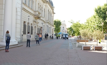 Imagen de la nota: RTA: 50 personas con síntomas se hisoparon 