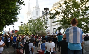 Masiva manifestación en contra del aborto Imagen de la nota: Masiva manifestación en contra del aborto