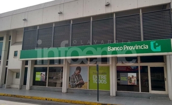 Desde el martes rige el nuevo horario bancario Imagen de la nota: Desde el martes rige el nuevo horario bancario