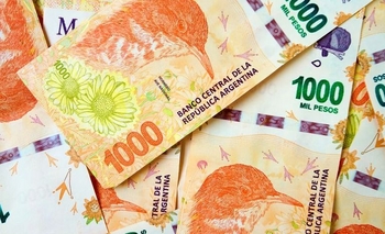 Imagen de la nota: Nuevo salario mínimo: ajustan jubilaciones y becas del Gobierno