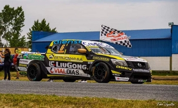 Nicolás Pezzucchi se metió entre los diez de las TC Pick Up Imagen de la nota: Nicolás Pezzucchi se metió entre los diez de las TC Pick Up