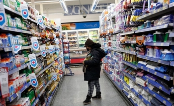 Tras la devaluación, la inflación de agosto fue del 12,4%: es la más alta en 32 años Imagen de la nota: Tras la devaluación, la inflación de agosto fue del 12,4%: es la más alta en 32 años