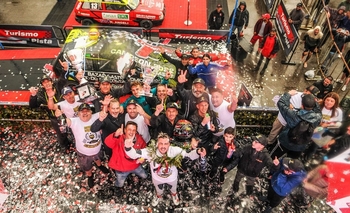 El Turismo Pista coronó a sus campeones en el AMCO Imagen de la nota: El Turismo Pista coronó a sus campeones en el AMCO