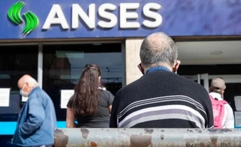 Imagen de la nota: Bono de $10.000 para los que cobran la mínima