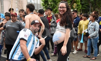 Imagen de la nota: Los olavarrienses festejaron el pasaje a Octavos de Final