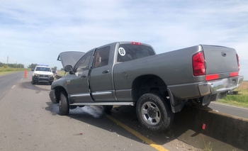 Imagen de la nota: Espectacular persecución policial en la Ruta 226 tras el robo de una camioneta