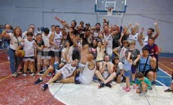 Imagen de la nota: Racing cerró la serie y es el campeón del Torneo Clausura