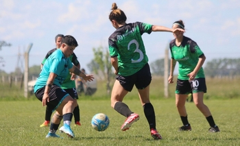 Imagen de la nota: Fútbol Femenino: arrancaron las Semifinales de Primera División