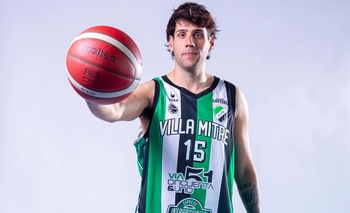 Imagen de la nota: Olavarrienses en Liga Argentina: Tambucci debutó en Villa Mitre