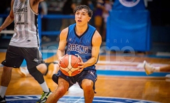 Imagen de la nota: Racing abrió las “Semis” con cómoda victoria en el “Clásico” 