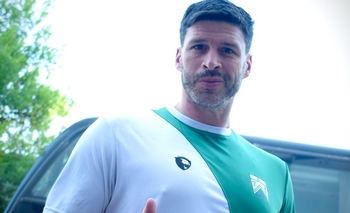 Imagen de la nota: Ferro sigue de mala racha y perdió en Comodoro Rivadavia