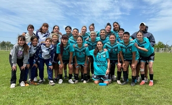 Imagen de la nota: Fútbol Femenino: goleada de Municipales en la Final