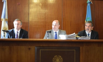 Condenan a un profesor a 8 años y diez meses de prisión por abuso sexual Imagen de la nota: Condenan a un profesor a 8 años y diez meses de prisión por abuso sexual