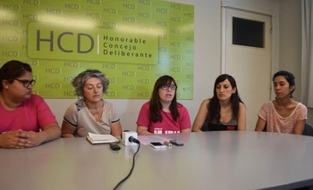 Buscan eliminar concursos de belleza en Olavarría Imagen de la nota: Buscan eliminar concursos de belleza en Olavarría