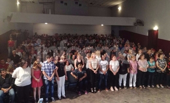 Imagen de la nota: Cerca de 70 personas terminaron la secundaria 