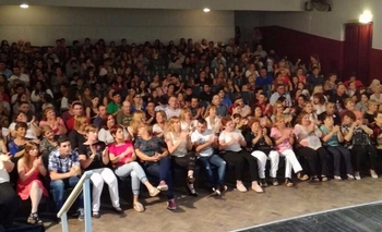 Imagen de la nota: Incluirán docentes en programa para la emergencia