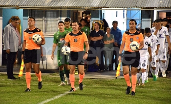 Imagen de la nota: El “carbonero” con día, hora y árbitros para la final