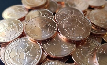 ¿Cómo son las nuevas monedas de 1 y 5 pesos? Imagen de la nota: ¿Cómo son las nuevas monedas de 1 y 5 pesos?