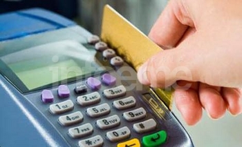 Imagen de la nota: Ventas con tarjetas subieron más de 30% en 2017