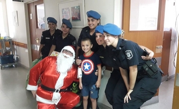 Imagen de la nota: Papá Noel vuelve a la ciudad junto a la policía Local
