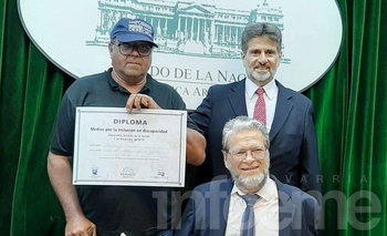 Distinguido por luchar contra el ajuste en discapacidad Imagen de la nota: Distinguido por luchar contra el ajuste en discapacidad