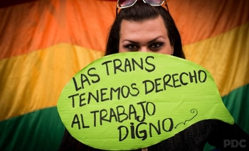 Imagen de la nota: Contratan a tres personas por el cupo laboral travesti trans