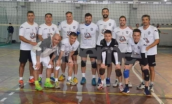 Imagen de la nota: Estudiantes compite en el Máster Vóley Nacional