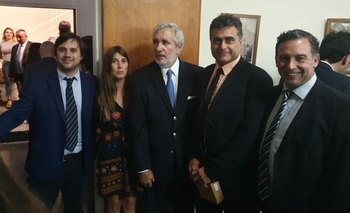 Olavarrienses en la presentación del informe del Procurador General  Imagen de la nota: Olavarrienses en la presentación del informe del Procurador General