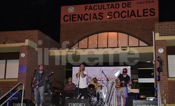 Radio Universidad festejó sus 10 años Imagen de la nota: Radio Universidad festejó sus 10 años