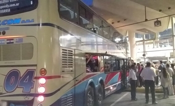 Imagen de la nota: Más controles de alcoholemia a choferes de viajes estudiantiles