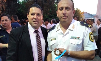 Imagen de la nota: Entregan reconocimientos a Jefes policiales 