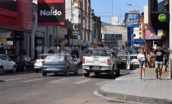 Nuevo piso salarial para empleados de comercio Imagen de la nota: Nuevo piso salarial para empleados de comercio