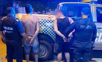Imagen de la nota: Atacaron a golpes a la policía y los aprehendieron