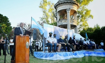 Imagen de la nota: Egresaron 150 oficiales de la Escuela de Cadetes