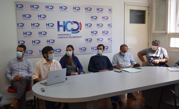Recibieron a la comisión de Lucha contra las Plagas Imagen de la nota: Recibieron a la comisión de Lucha contra las Plagas